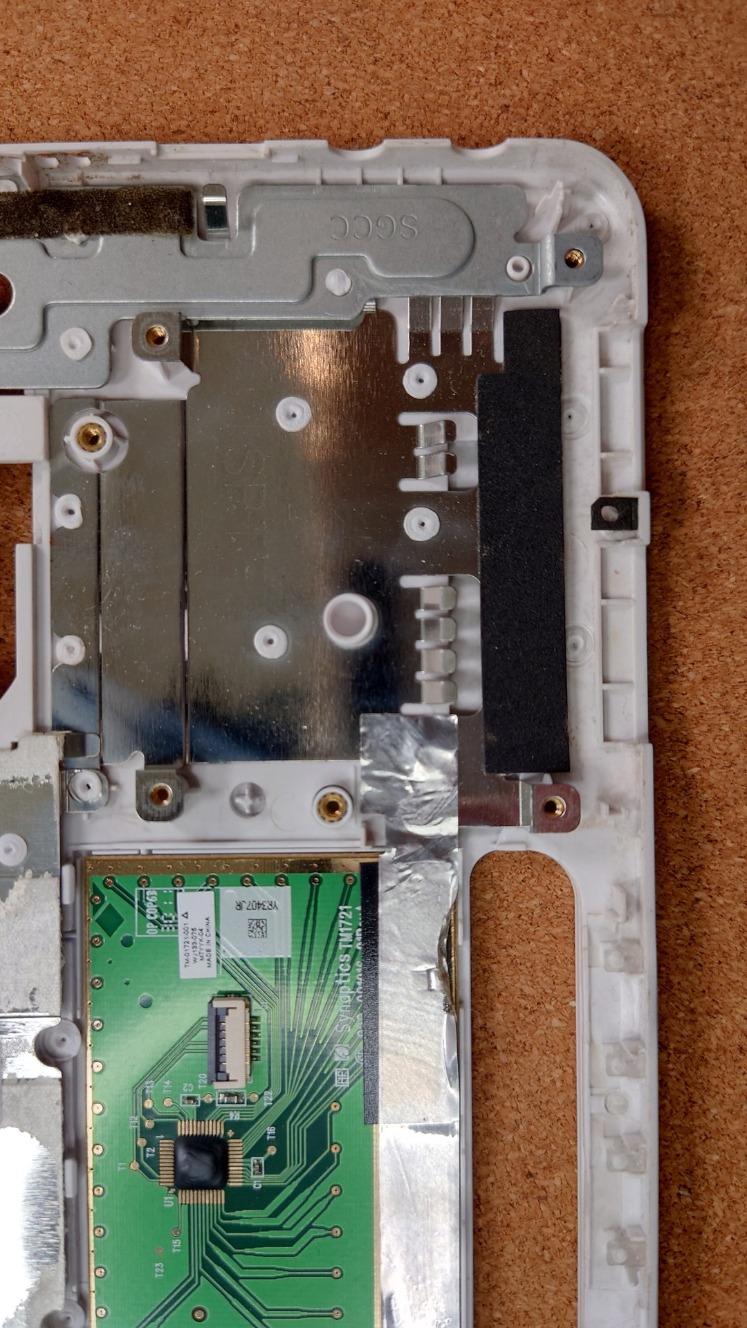 SONY VAIO PCG-71B11N Palmrest (型番・仕様) 写真4