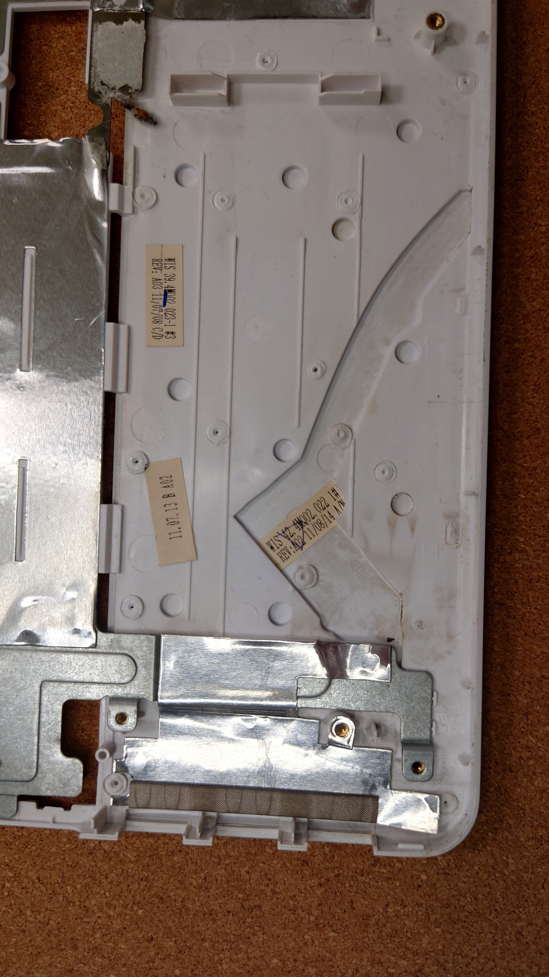 SONY VAIO PCG-71B11N Palmrest (型番・仕様) 写真5