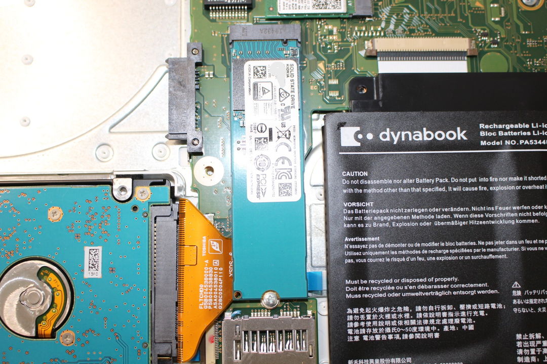 NVMeタイプのSSD