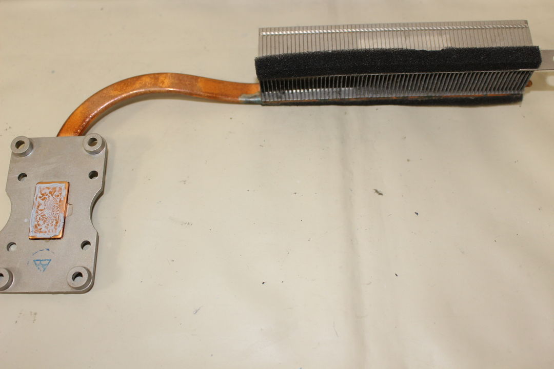 実機で確認した ヒートシンク(放熱部品) の写真 7