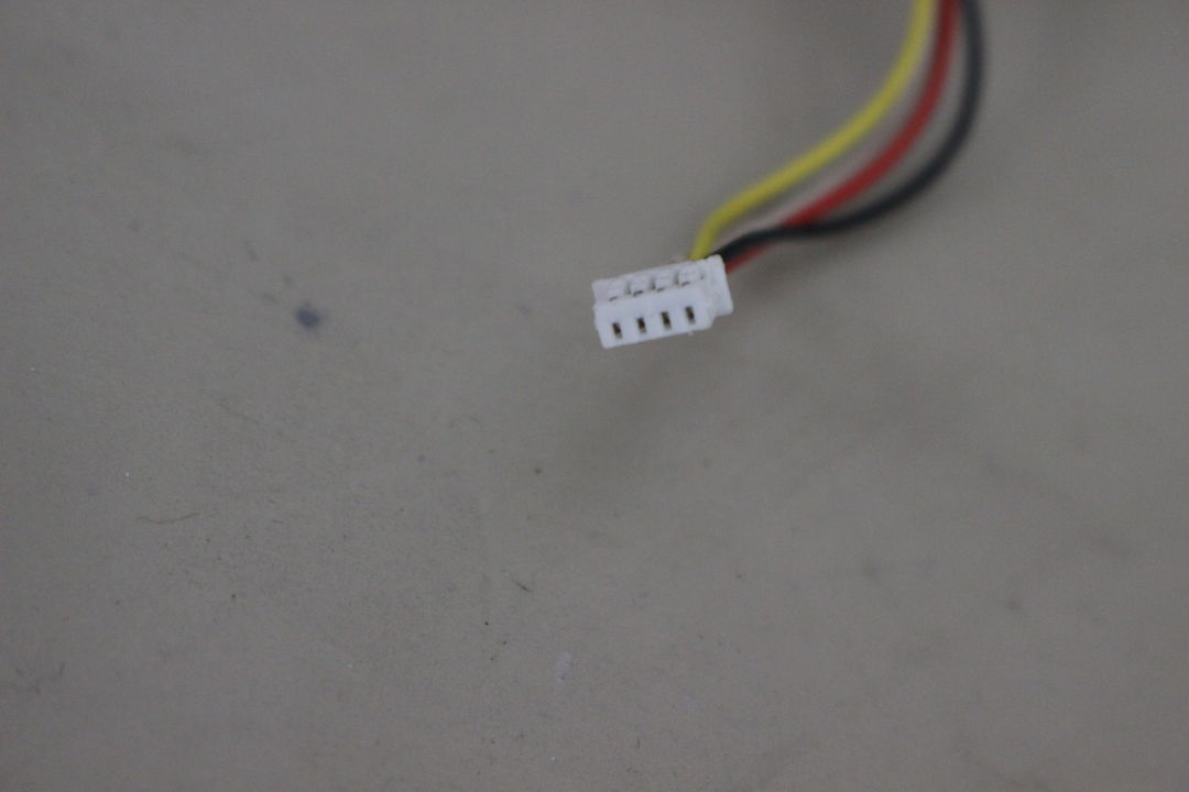 CPUファンのコネクター部分の写真です