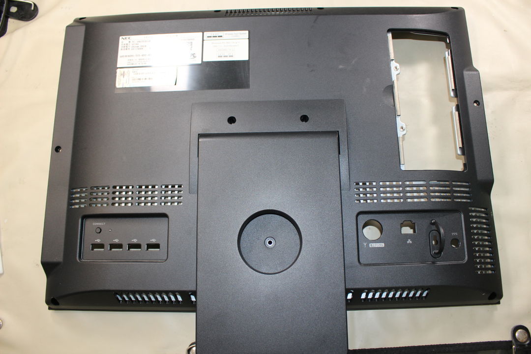NEC VN370/CS1JB(PC-VN370CS1JB)に搭載されていたスタンド・台座のother写真