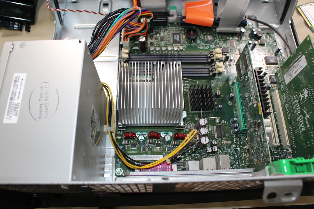 DELL DIMENSION 8250のヒートシンク・ヒートパイプ