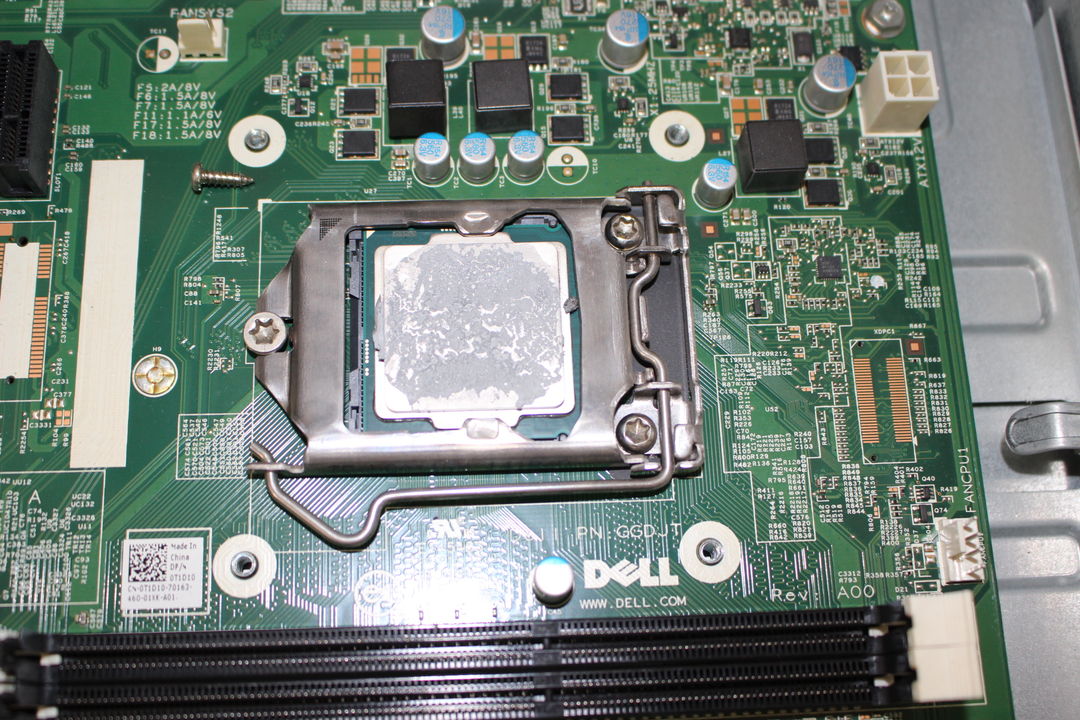 DELL Vostro 3800のCPU