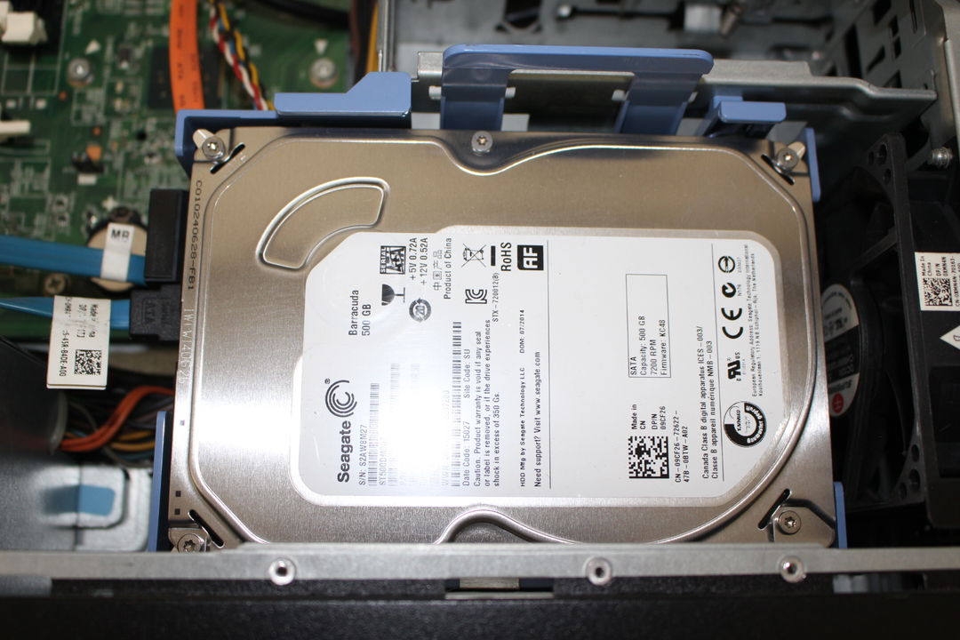 DELL Vostro 3800の3.5インチHDD