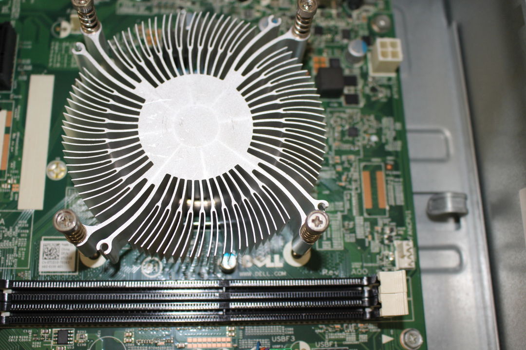 DELL Vostro 3800のヒートシンク・ヒートパイプ