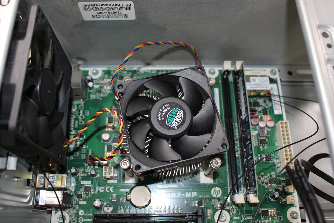 HP Pavilion 500-230jp(F7F39AA#ABJ)のCPU冷却ファン