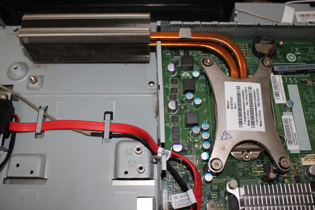 Lenovo ThinkCentre Edge 92zのヒートシンク・ヒートパイプ