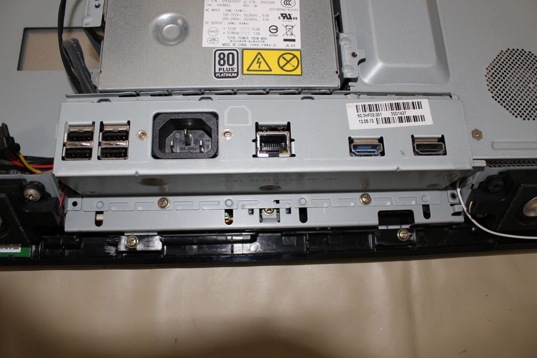 Lenovo ThinkCentre Edge 92zに搭載されていた電源ユニットのother写真