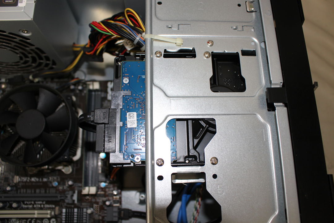 MXA26810SDSの3.5インチHDD