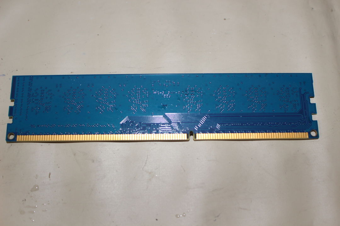 MXA26810SDS用メモリの裏面