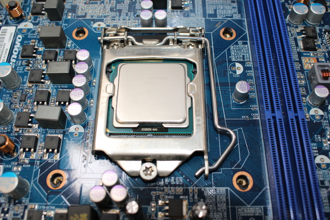 Lenovo H520sのCPU